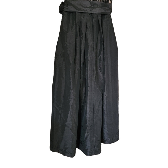 R&M Richards Evening Gown Cold Shoulder Lace Bodice Belted - Picture 7 of 16